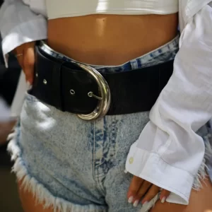 Jocasi Moon belt Classic in Black Leather and Chrome Buck